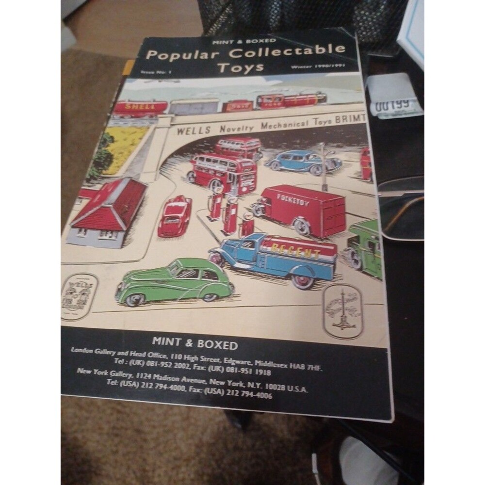 Mint & Boxed Popular Collectable Toys Issue 1 Winter 1990/1991